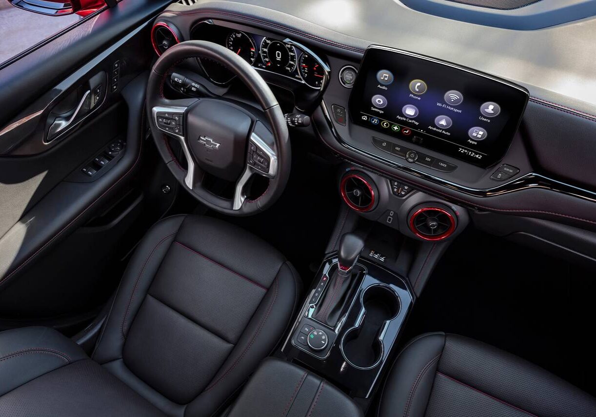 2026_chevrolet_blazer_4dr-suv_rs_detail_oem_1_1280x855